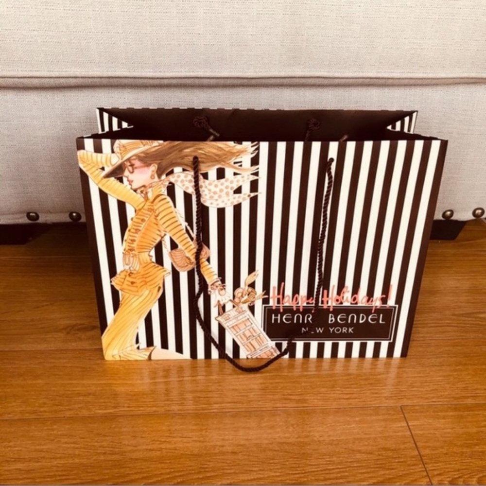Henri Bendel shopping bag